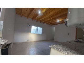 Foto 3 de ALQUILO · DEPTO PRIMER PISO · 2 DORM · GUAYMALLEN ·  R. VENETO ·