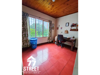 Foto 1 de Casa- Lote en Prados del Norte