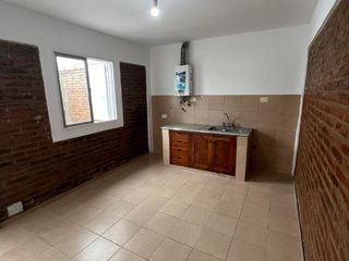 Foto 2 de ALQUILER - Departamento Cjal. Iglesias 185, Alta Gracia