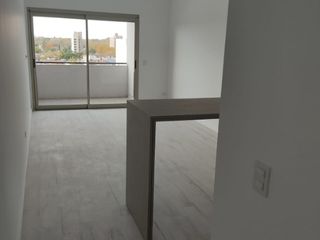 Foto 3 de Departamento en venta en Tigre Centro