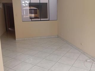 Foto 1 de Alquilo departamento en Surco