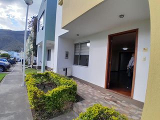 Foto 23 de Arriendo Casa En Conjunto Sector Pusuquí Norte de Quito