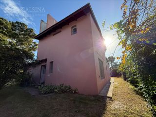 Foto 17 de Casa de tres dormitorios en alquiler en Villa Allende Golf