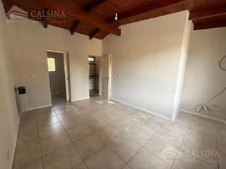 Foto 13 de Casa de tres dormitorios en alquiler en Villa Allende Golf