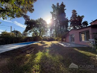 Foto 1 de Casa de tres dormitorios en alquiler en Villa Allende Golf
