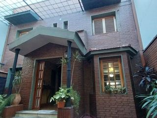 Foto 1 de Casa 3D mas local comercial venta en Ayacucho al 800