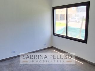 Foto 17 de ALQUILER CASA- Barrio Álvarez del Bosque- Francisco Alvarez
