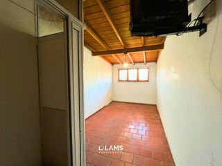 Foto 28 de Alquiler - Casa 4 ambientes con dependencia y amplio parque - Barrio Chauvin
