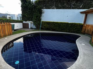 Foto 4 de CASA DE RENTA 4 HABITACIONES PISCINA