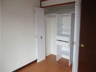 Foto 6 de SE ARRIENDA APARTAMENTO EN BOSQUES DE MODELIA - 511 - RG