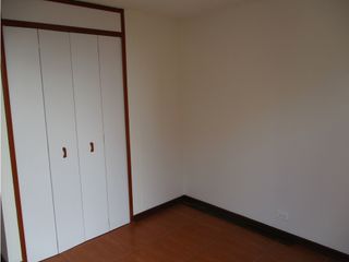 Foto 9 de SE ARRIENDA APARTAMENTO EN BOSQUES DE MODELIA - 511 - RG