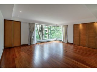 Foto 26 de Apartamento para arriendo en Rosales Bogotá