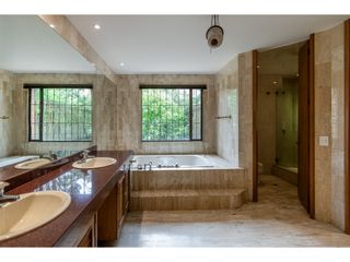 Foto 25 de Apartamento para arriendo en Rosales Bogotá