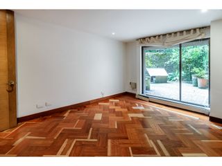 Foto 13 de Apartamento para arriendo en Rosales Bogotá