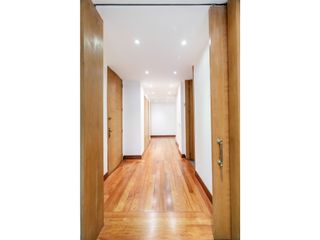 Foto 15 de Apartamento para arriendo en Rosales Bogotá