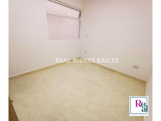 Foto 12 de Apartamento Para Arriendo en 4° Piso con Ascensor