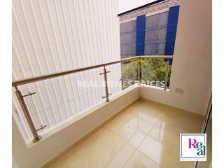Foto 8 de Apartamento Para Arriendo en 4° Piso con Ascensor