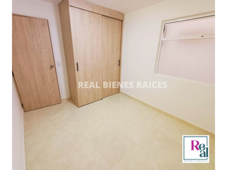 Foto 13 de Apartamento Para Arriendo en 4° Piso con Ascensor