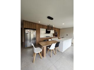 Foto 12 de Venta de Casa, Cuenca, Sector Challuabamba, 267