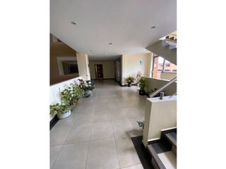 Foto 11 de AMPLIA SUITE EN RENTA AV ORDOÑEZ LASSO CUENCA