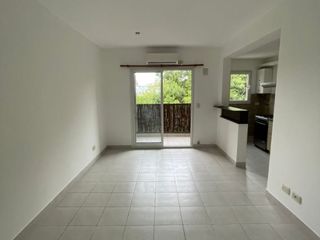 Foto 1 de Departamento en alquiler en Tigre Centro