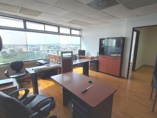 Foto 11 de Alquiler de oficina edificio empresarial en la Miguel H Alcívar, sector edificio Las Cámaras