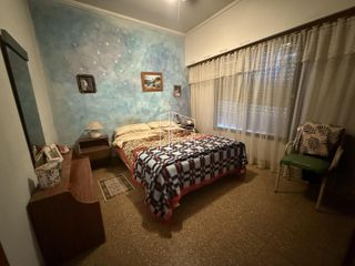 Foto 6 de Venta - Propiedad a remodelar zona IUPA - C098