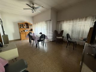 Foto 5 de Venta - Propiedad a remodelar zona IUPA - C098
