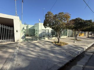 Foto 2 de Venta - Propiedad a remodelar zona IUPA - C098