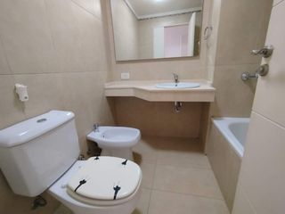Foto 13 de Alquiler 2 Ambientes, 2 Baños con Amenities Barrio Ingles