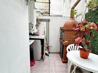 Foto 4 de DUPLEX 3 AMBIENTES EN 2 PLANTAS CON COCHERA Y PATIO