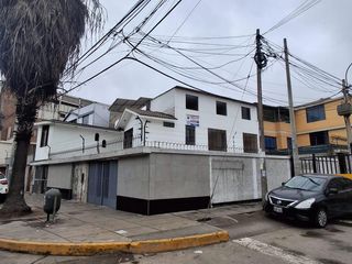 Foto 1 de Alquiler Local Comercial En Cercado, Limite Pueblo Libre Y Breña