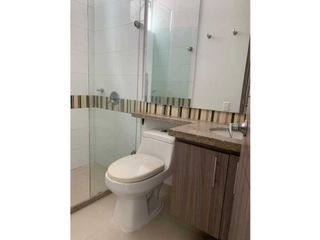 Foto 10 de SE ARRIENDA APARTAMENTO EDIFICIO MULTICENTRO