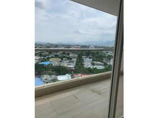 Foto 4 de SE ARRIENDA APARTAMENTO EDIFICIO MULTICENTRO