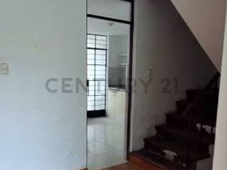Foto 12 de Casa en Trujillo: 3 hab, 200 m², 1 estacionamiento y excelente ubicación