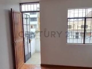 Foto 5 de Casa en Trujillo: 3 hab, 200 m², 1 estacionamiento y excelente ubicación