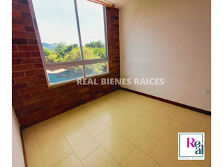 Foto 7 de Apartamento en arriendo – 4º piso con ascensor