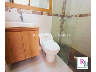 Foto 12 de Apartamento en arriendo – 4º piso con ascensor