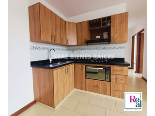 Foto 1 de Apartamento en arriendo – 4º piso con ascensor