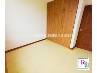 Foto 8 de Apartamento en arriendo – 4º piso con ascensor