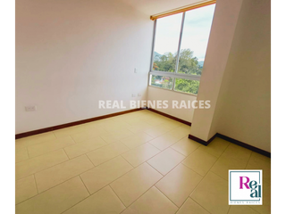 Foto 10 de Apartamento en arriendo – 4º piso con ascensor