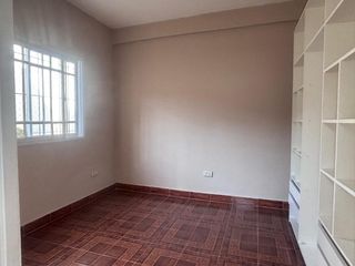 Foto 3 de Casa PH en alquiler en Monte Chingolo