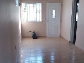 Foto 8 de Casa PH en alquiler en Monte Chingolo