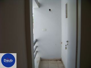 Foto 6 de Amplio y lindo Dpto. 1 D en alquiler Casanova al 500 $ 500.000+ Exp.