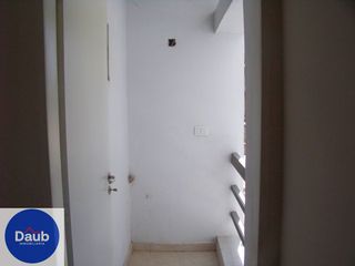 Foto 24 de Amplio y lindo Dpto. 1 D en alquiler Casanova al 500 $ 500.000+ Exp.
