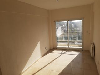 Foto 3 de Departamento en alquiler en Santa Teresita