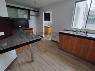Foto 7 de EN RENTA CASA 3 DORMITORIOS CON BAÑO Y CLOSET 115m2