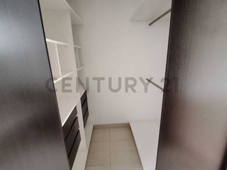 Foto 12 de EN RENTA CASA 3 DORMITORIOS CON BAÑO Y CLOSET 115m2