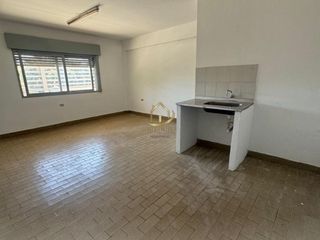Foto 2 de Monoambiente en alquiler
