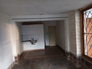 Foto 3 de Casa alquiler av. Fuerza Aerea al 3600 3 dor